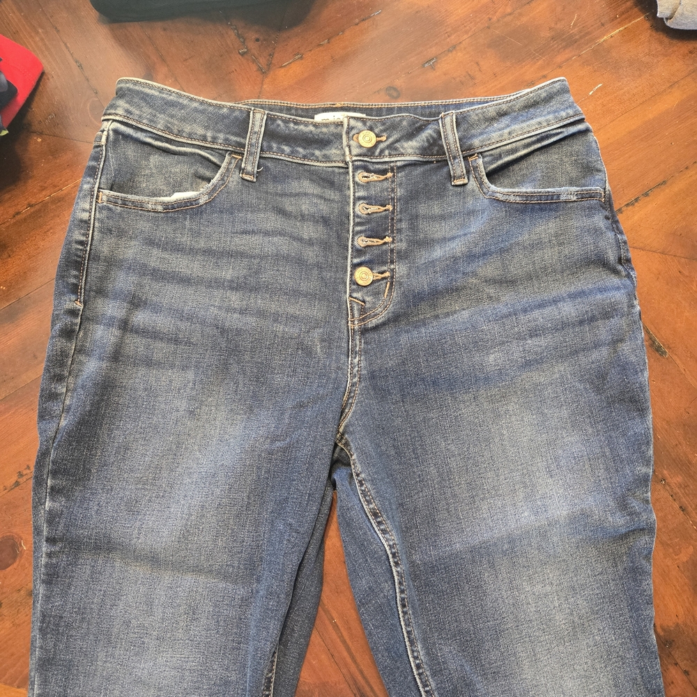 Maurices High-Rise Button-Fly Jeans in Medium Blue Wash